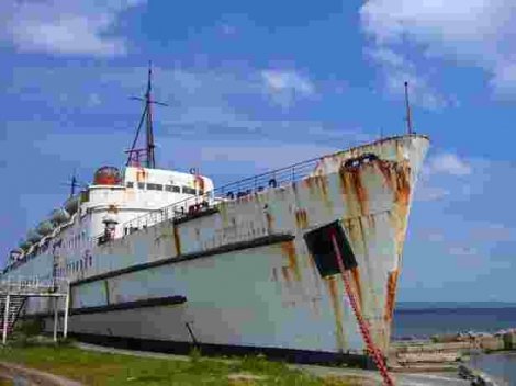 Mesothelioma Lawyer – Sailor Case